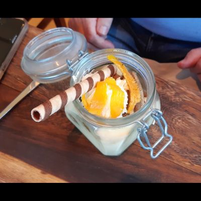 32 Mit Dessert abgerundet 